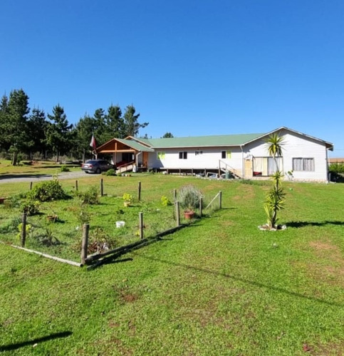Venta De Cómoda Parcela, En Hacienda Loma Verde, El Quisco