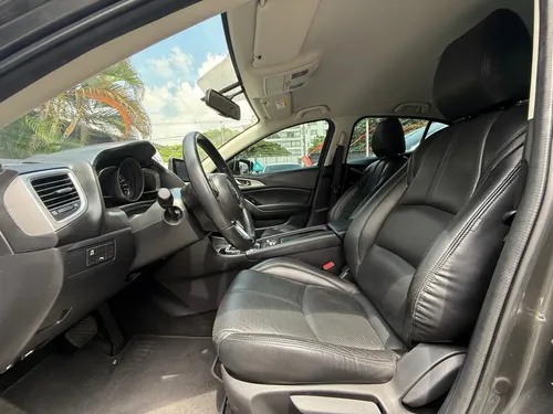 Mazda 3 2.0 Touring At