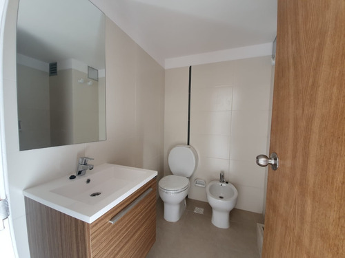 1 Dormitorio,, 2 Terrazas, Muy Soleado, 1 Dormitorio, Garaje