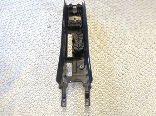 Consola Central Audi Tt Tfsi Mod 07-14 (Usado)
