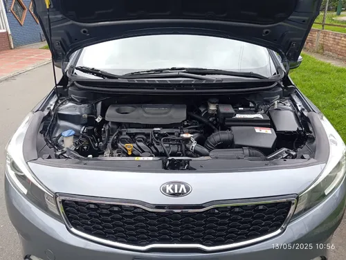 Kia Cerato Pro Sx 2nd Generacion 1.6cc Mt Aa