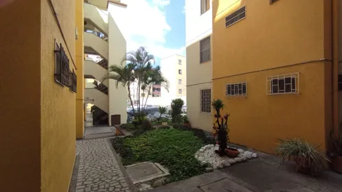 Apartamento En Venta En Cristóbal Colón. Cod V11433