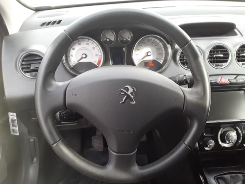 Imagen 10 de 15 de Peugeot 308 Allure 1.6 Hdi 2017