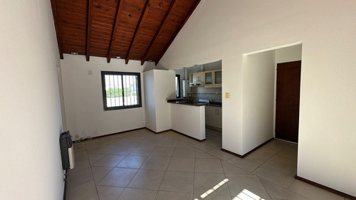 Alquiler| Departamento 2 Dorm. En Barrio Cofico