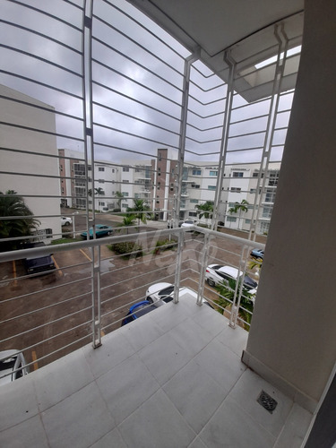 Vendo Bello Apartamento Remodelado En Santiago (jpa-250)
