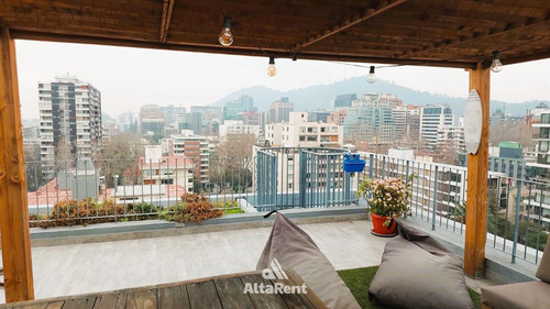 Maravilloso Dúplex En Venta De 2d - 3b. En Providencia