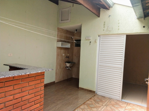 Casa A Venda Em Sorocaba - Condomínio Fechado 3 Dormitórios Com Suíte, Área Gourmet E Escritório - Com Instalação Para Ar Condicionado- Rua Tranquila - Portaria 24h - 2 Vagas De Garagem