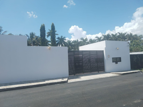 Casa En Venta Merida, Montebello, Entrega Inmediata.