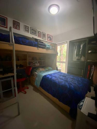 Apartamento En Venta Res. Los Pinos Llano Alto Carrizal. La