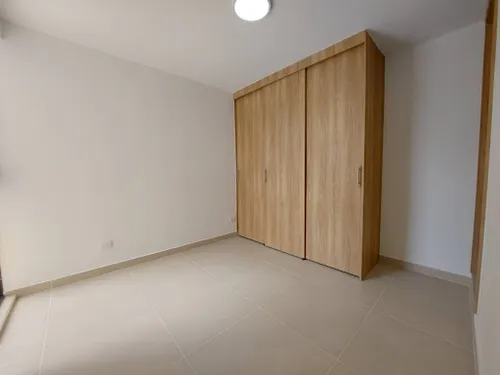 Apartamento En Arriendo Cimarronas 743-7610
