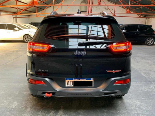 Jeep Cherokee Trailhawk V6 4x4 At Roma Cars