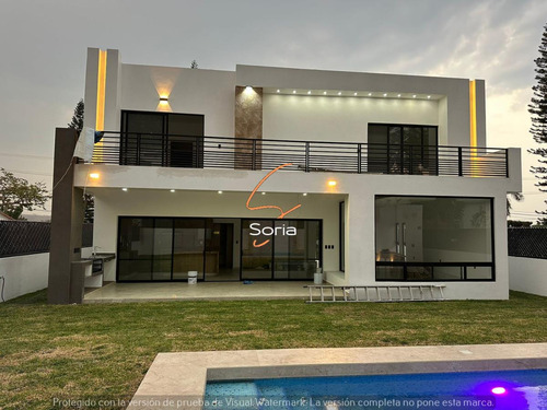 Casa En Venta En Lomas De Cocoyoc, Atlatlahucan, Morelos