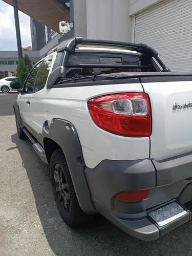 Fiat Strada 1.6 Adventure Locker Doble Cabina