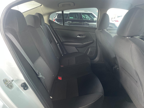 Nissan Sentra 1.8 Advance Mt
