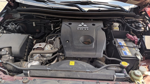 Imagem 12 de 13 de 2.4 16v Turbo Diesel Sport Hpe Top Cd 4p 4x4 Automático