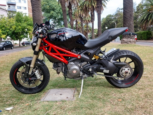 Imagen 14 de 18 de Ducati Monster Evo 1100