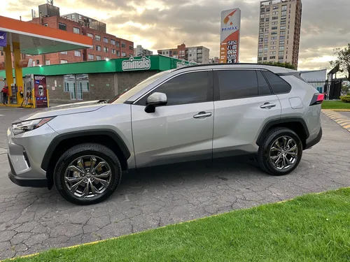 Toyota RAV4 2.5 Xle Hev 4X4 Cvt