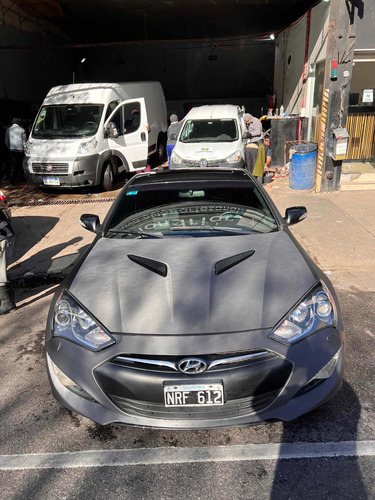 Imagen 9 de 15 de Hyundai Genesis 2014 3.8 Coupe 300cv 8at