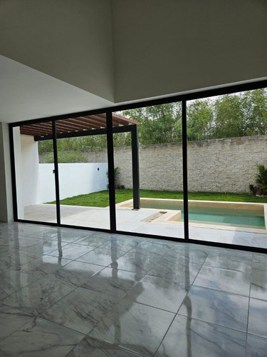 Casa En Condominio En Venta Ubicada En Pueblo Dzibilchaltún