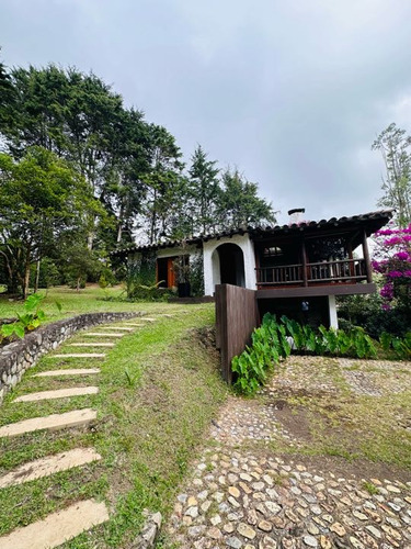 Casa En Venta En Guarne - Antioquia