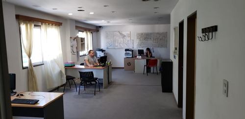 Imagen 15 de 26 de Alquilo Galpon 1000 M2- Oficina 150 M2 - Cipoletti