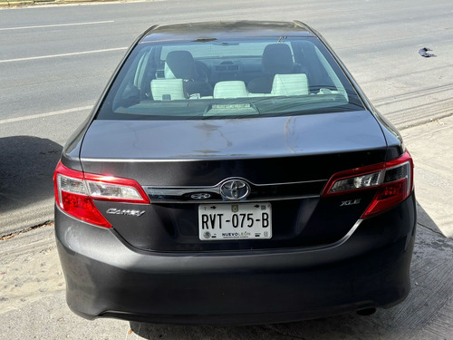 Toyota Camry 2.5 Xle L4/ At