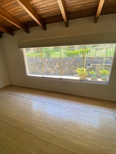 Imagen 25 de 26 de Se Vende Casa 640m2 4h+4s/8b/12p Cerro Verde 0746
