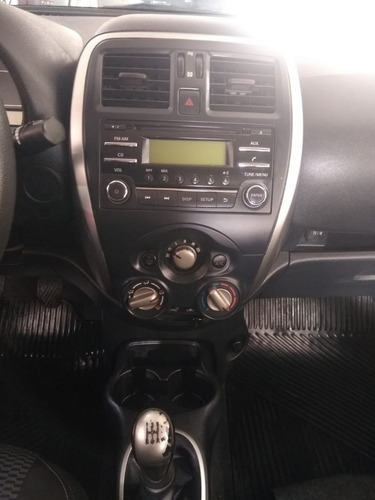 Imagem 7 de 12 de Nissan March Sv 1.0 2015