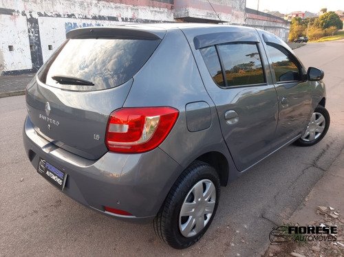 Imagem 5 de 11 de Renault Sandero