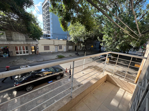 Suarez Al 3900 - Casa En Venta 3 Dormitorios Cochera En Rosario