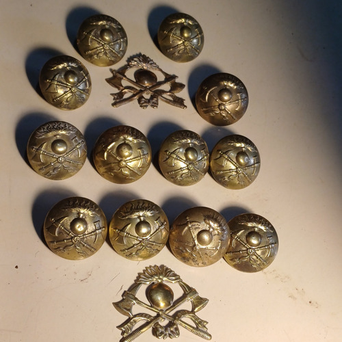 Antiguos Botones De Bombero Y Insignia (Usado)
