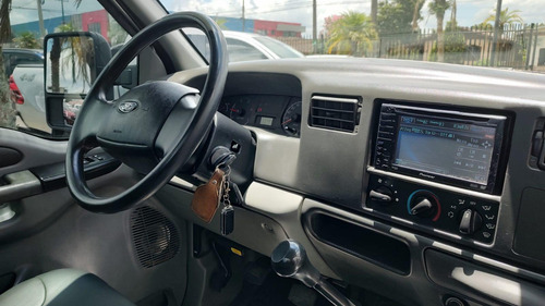 Ford F-250 XLT 3.9 4x2 Diesel TB