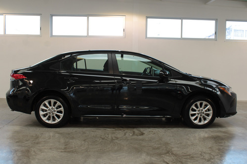 Imagen 2 de 14 de Toyota Corolla 2021