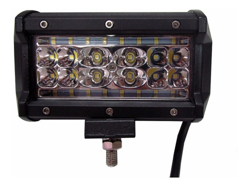 Faro 28 Led 84w 6480lm 12v 24v 6000k Spot Flood 528mts