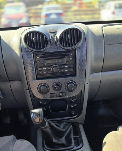 Mahindra Pik-up 2.2 New Pik-up D/c Base Touch Mt Diesel 2017