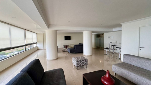 Departamento En Venta De 3 Dorm. En Concón