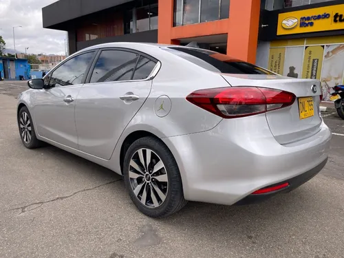 Kia Cerato Pro Sx Mt 1.6