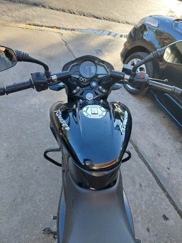 Imagen 4 de 16 de Bajaj Rouser