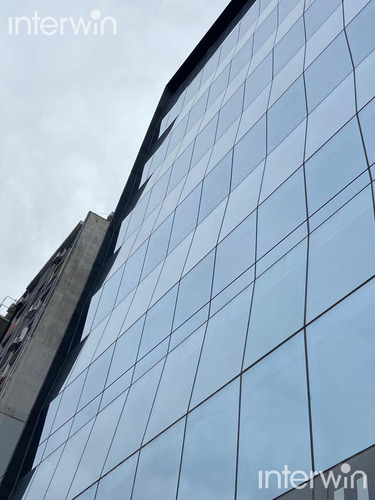 Excelente Piso De Oficina A Estrenar En Barrio Norte Con 4 Cocheras