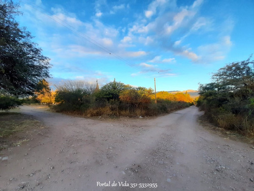 Barrio Santa Isabel, Charbonier (capilla Del Monte) Venta De 2 Lotes De 800 M² Con Escritura