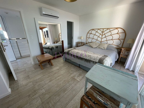 Imagen 13 de 28 de Apartamentos Con Vistas A La Playa Y Mar, Espacioso Y Muy Luminoso. - La Barra La Barra