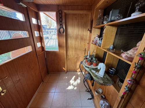 Casa De 3 Pisos 5d/2b Los Héroes Maipú