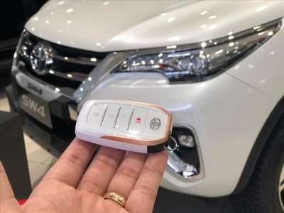 Toyota Sw4 2.8 Tdi Srx Diamond 7l 4x4 Aut. 5p 2019