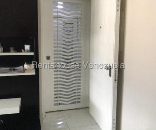 El Paraiso En Venta Magnífico Apartamento Representa Una Excelente Oportunidad.