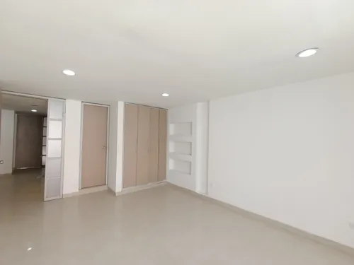 Casa En Venta En La Riviera. Cod V30503