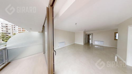 Venta De 3 Amb A Estrenar. Amplio Living Comedor. Zona Paseo Aldrey. Con Patio