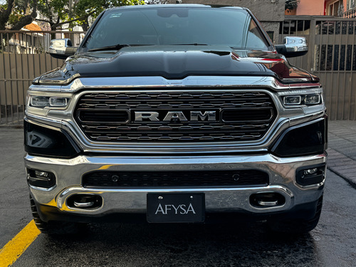 RAM Ram 5.7 Hemi Sport Black Package 4x4 At