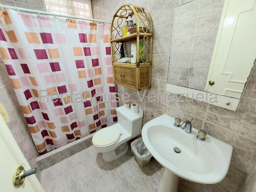 Casa En Venta Ubicada En Colinas De Vista Alegre 25-17888