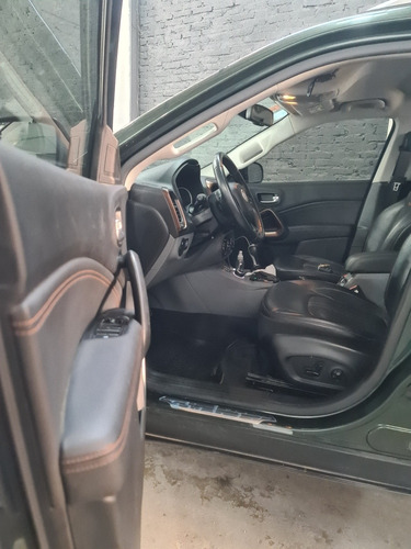 Imagen 8 de 9 de Fiat Toro 2018 2.0 Volcano My19 4x4 At
