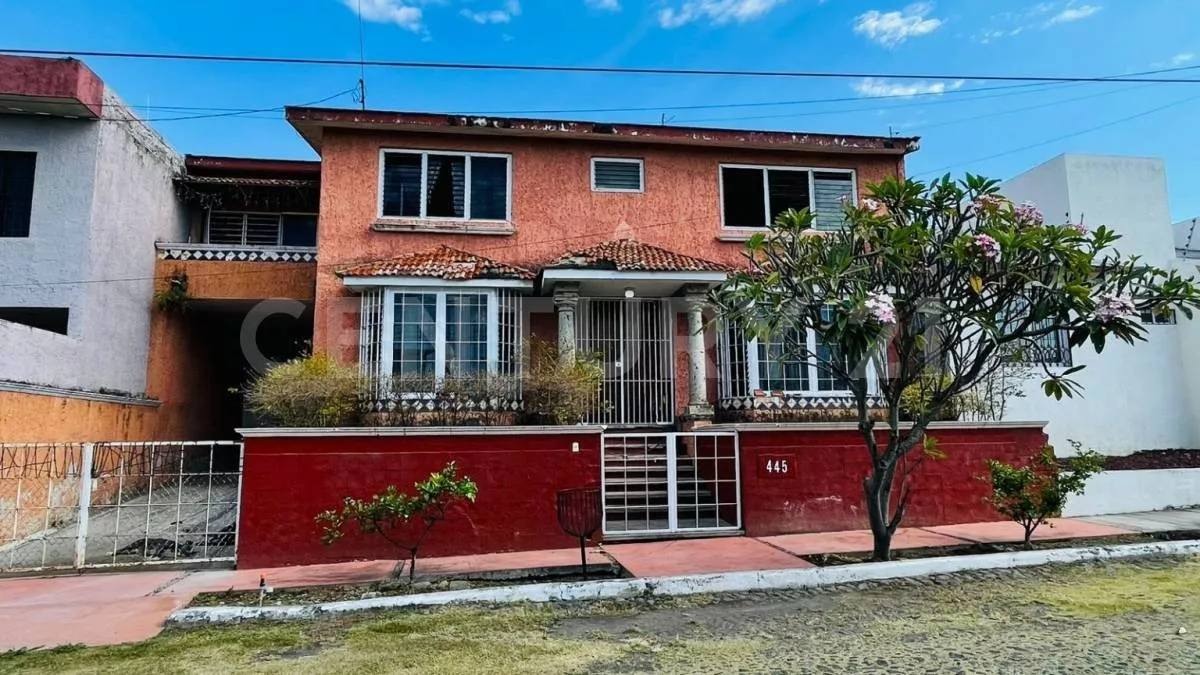 Casa En Venta En Lomas De Circunvalación, Colima